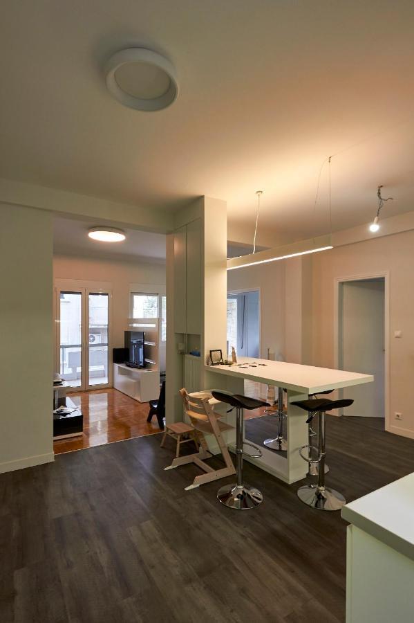 Fully Renovated, Family-Friendly Apartment, Next To A Huge Green Park, In Athens Center 외부 사진